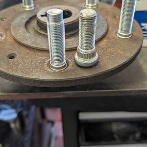 Wheel Stud 2.jpg